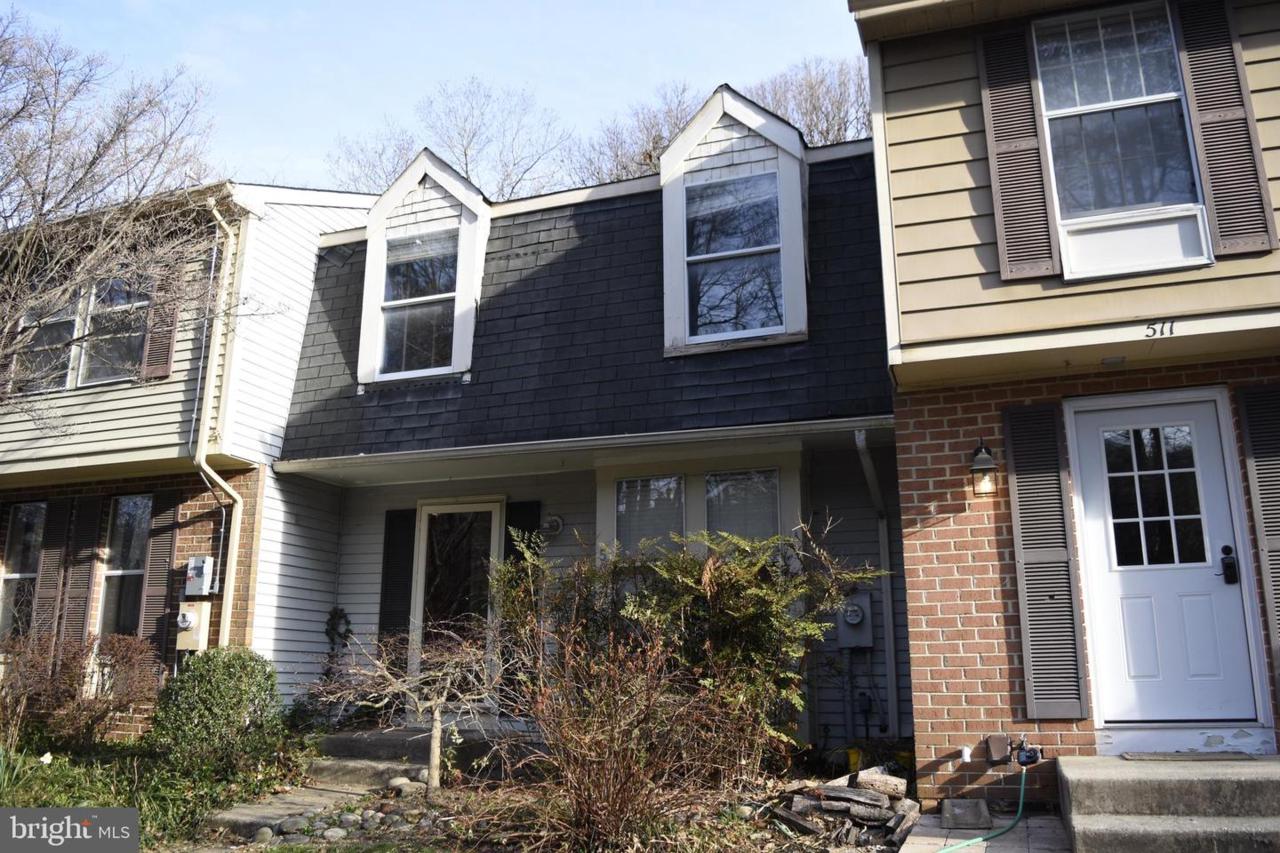 509 Oakmont Court - Photo 1
