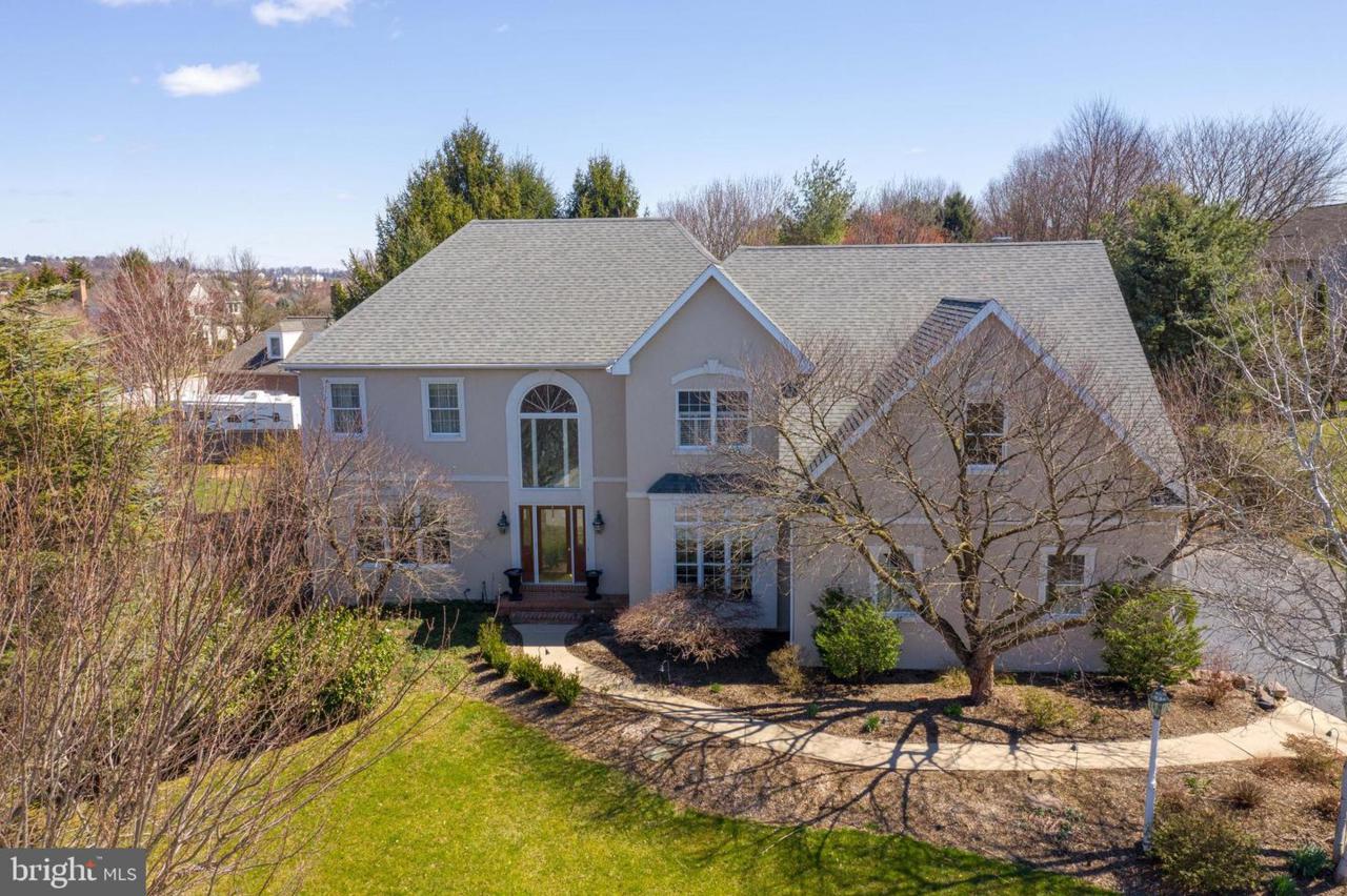 2704 Primrose Lane - Photo 1