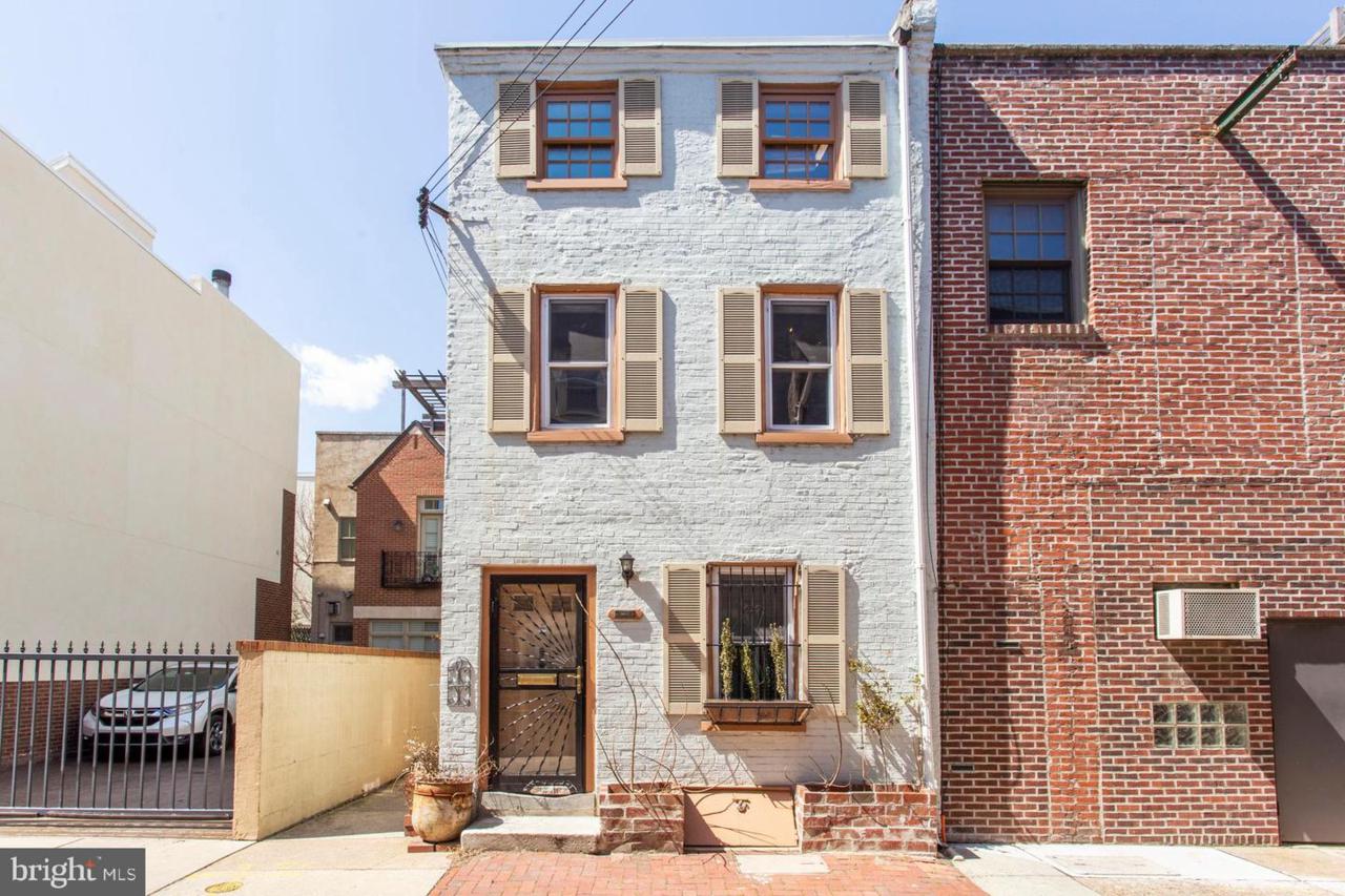 222 Bonsall Street - Photo 1