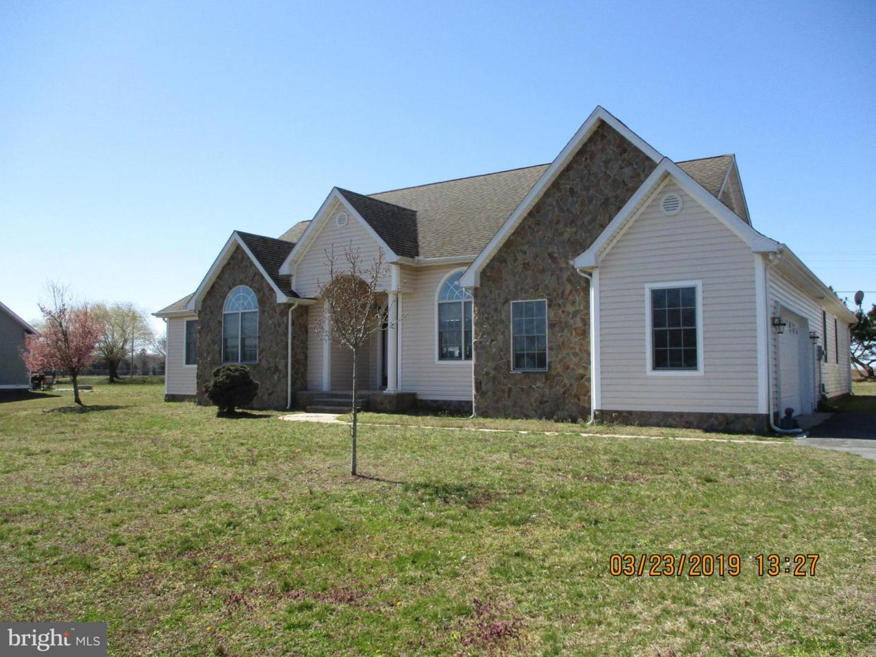 24832 Mistletoe Drive - Photo 1