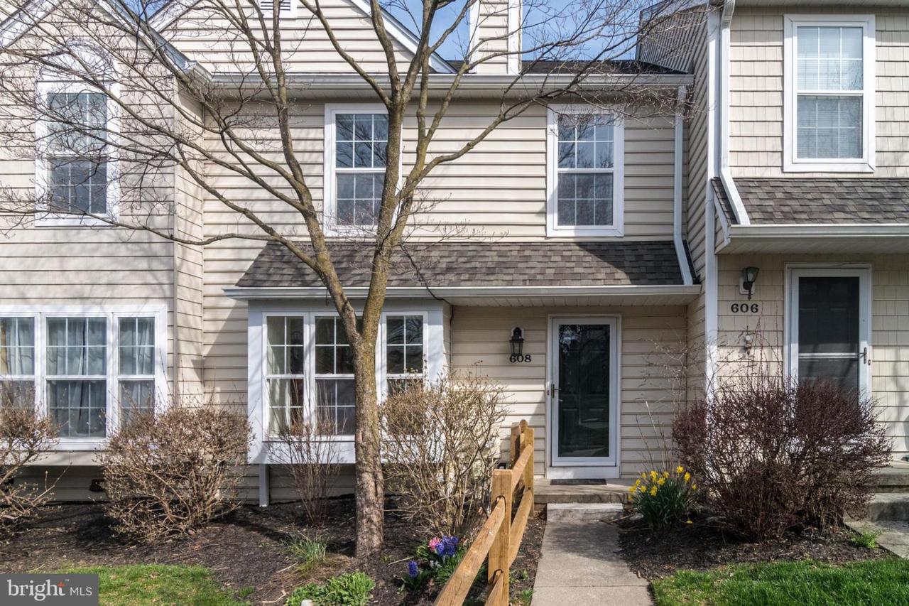 608 Harbour Ridge Lane - Photo 1