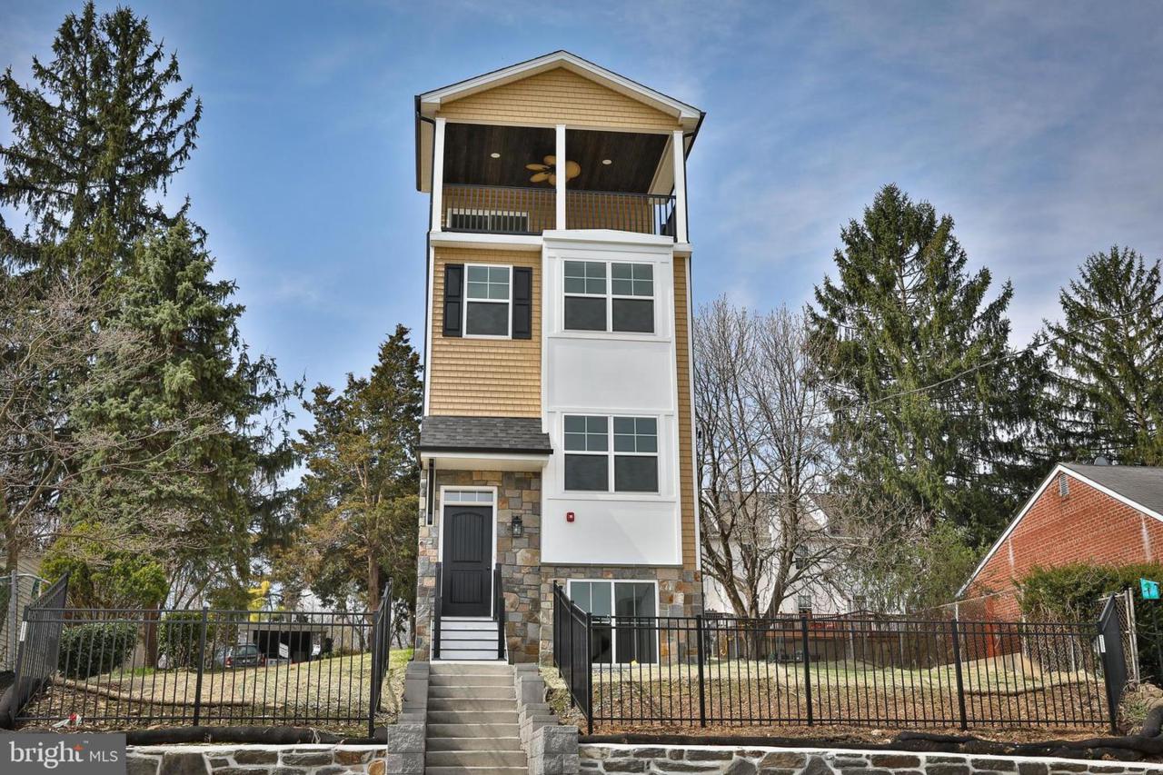 133 Cedar Avenue - Photo 1