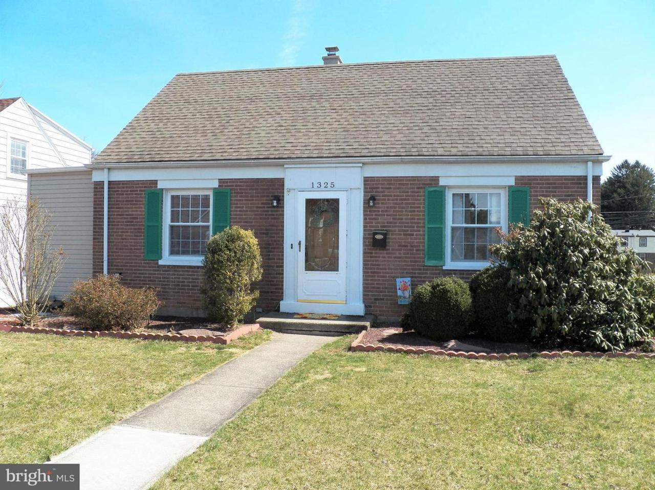 1325 Wahneta Street - Photo 1