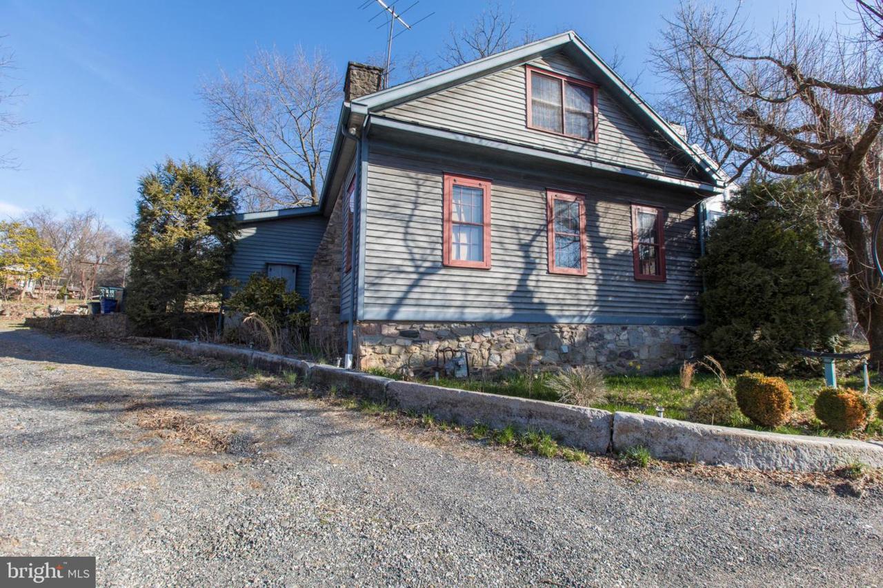 6211 Lower York Road - Photo 1
