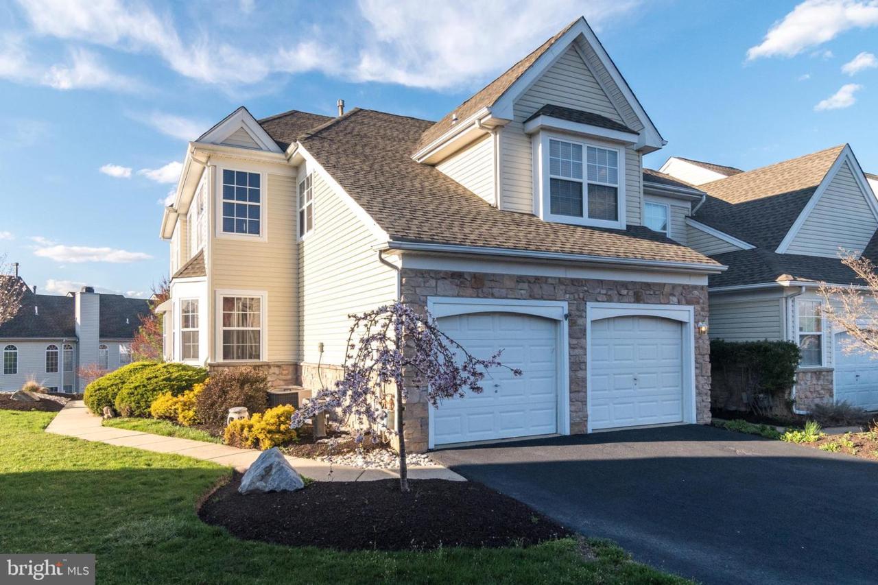 1648 Mayfield Circle - Photo 1