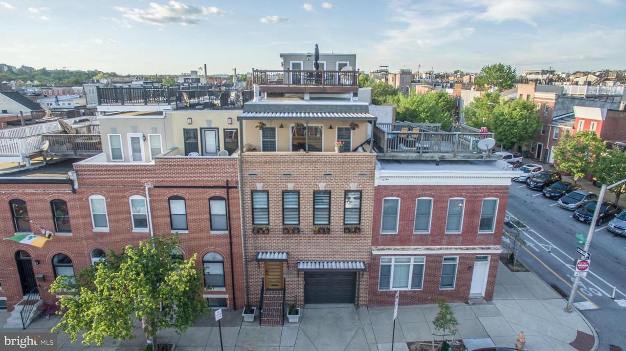 2916 Dillon Street - Photo 1