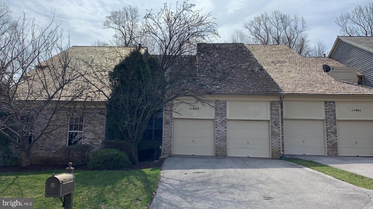 11943 Saint Francis Way - Photo 1