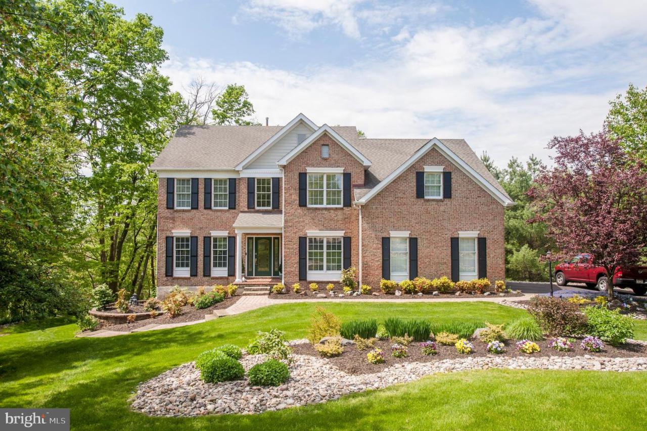 40 Westminster Lane - Photo 1