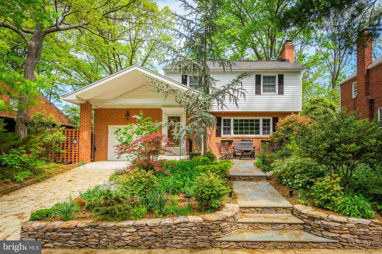 1417 21ST Street - Photo 1