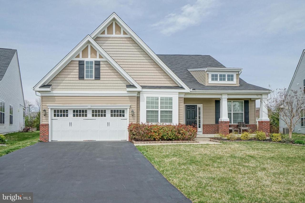 65 Montclaire Road - Photo 1