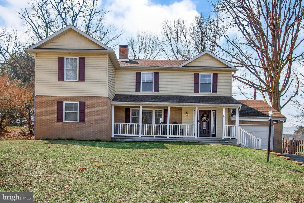 118 Grandview Boulevard - Photo 1