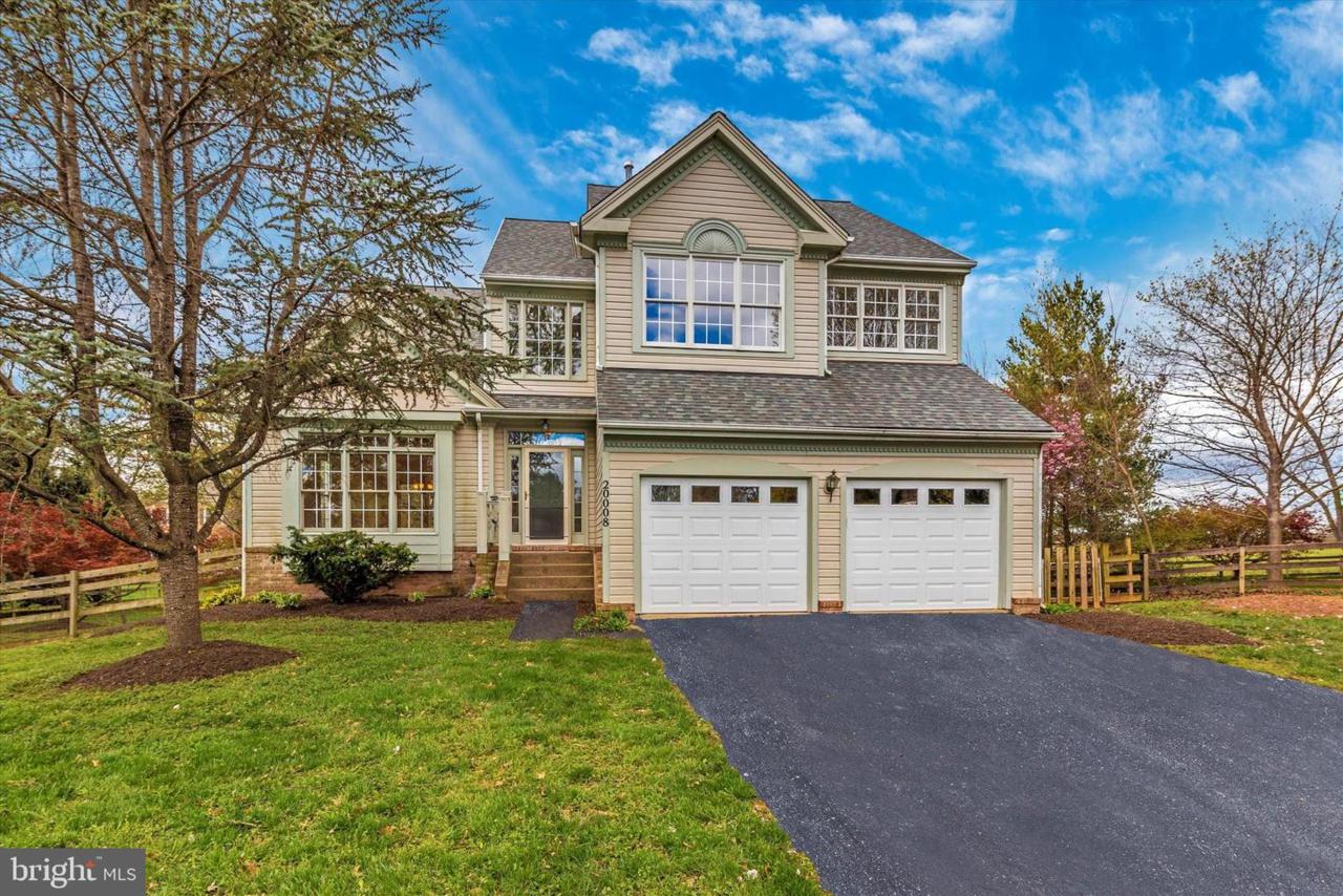 20008 Hickman Way - Photo 1
