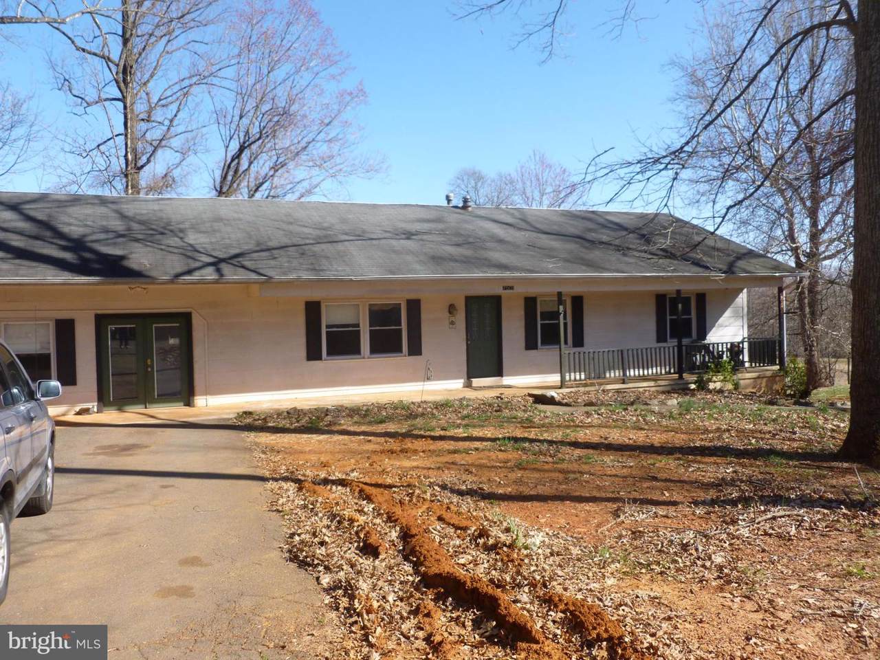 7501 +7502 Elmores Lane - Photo 1