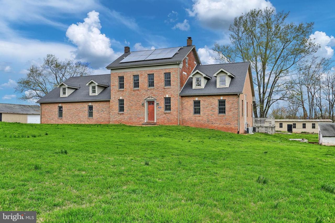 6851 Lincoln Highway - Photo 1