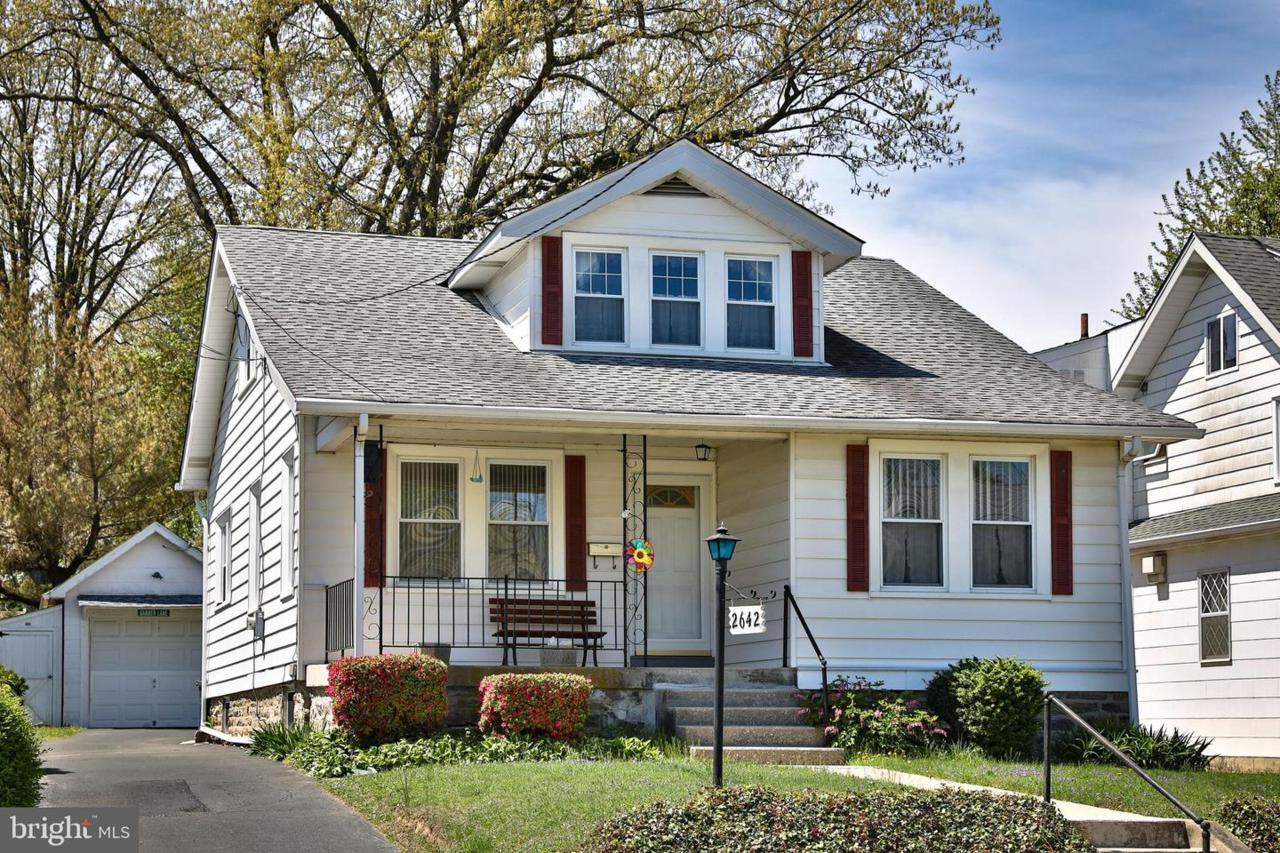 2642 Hazel Avenue - Photo 1