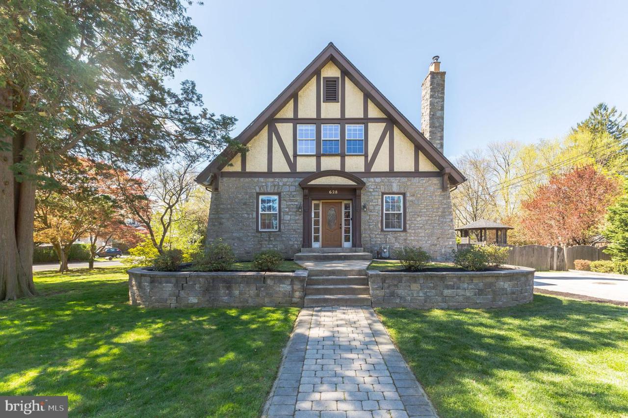 628 Drexel Avenue - Photo 1