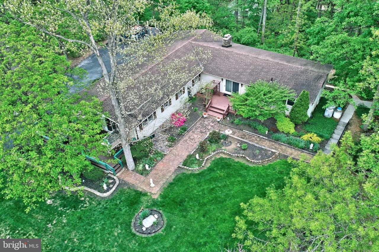 11 Mcclellan Drive - Photo 1