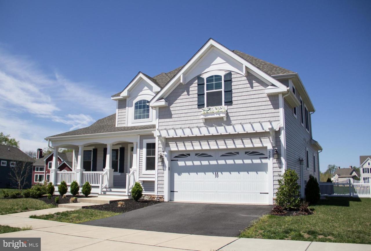 528 Spring Hollow Drive - Photo 1