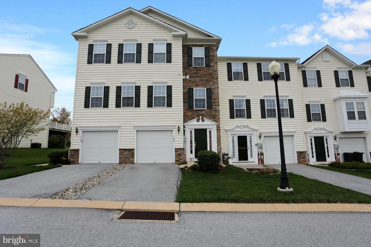 320 Larose Drive - Photo 1