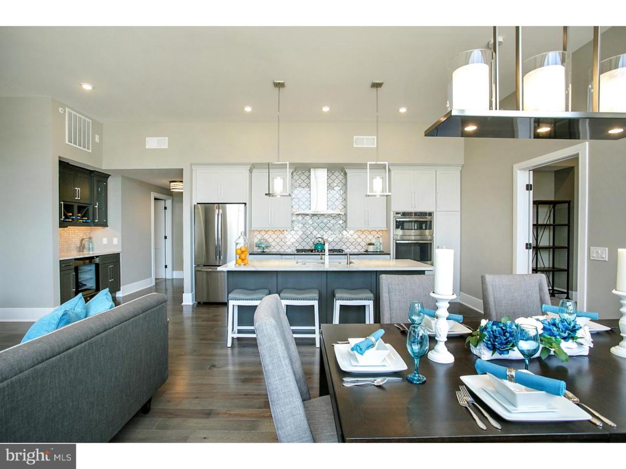 29 1ST Avenue - Photo 1