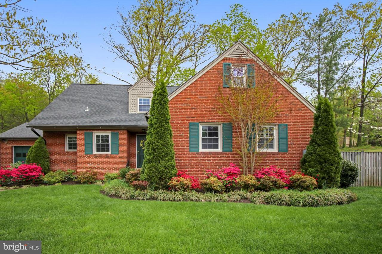 6036 Old Telegraph Road - Photo 1