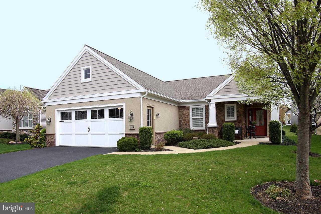 1027 Percy Lane - Photo 1