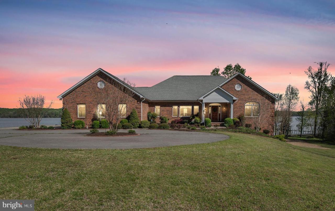 5718 Cove Harbour Drive - Photo 1