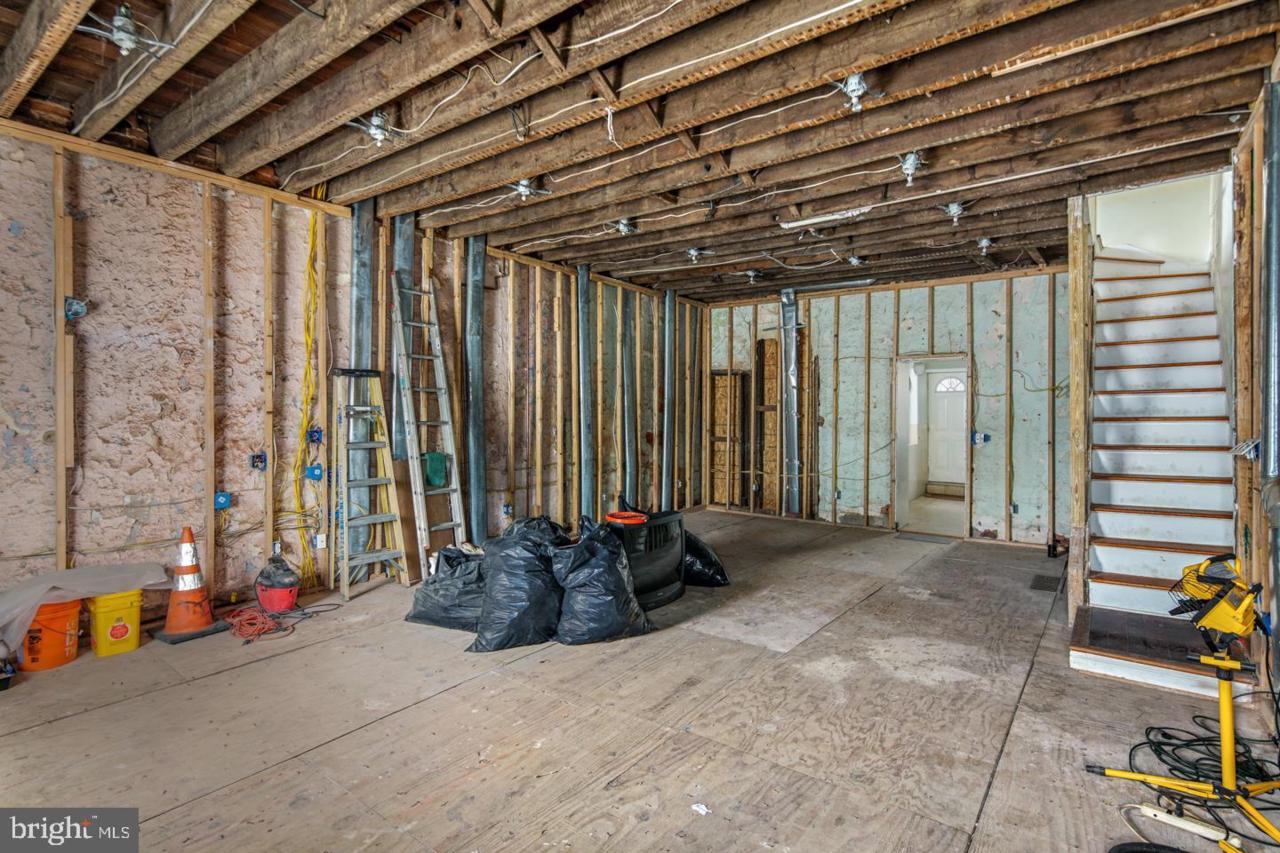 2329 Frankford Avenue - Photo 1