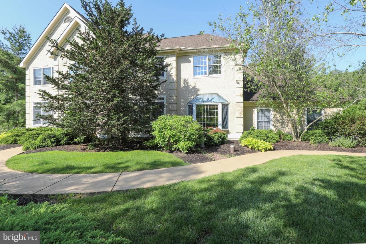 102 Spring Meadow Lane - Photo 1