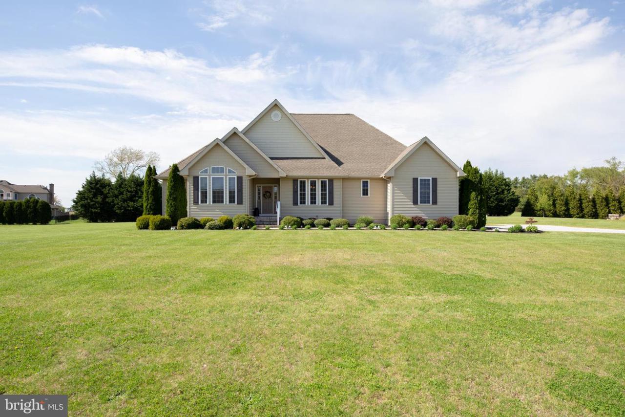 300 Landis Avenue - Photo 1