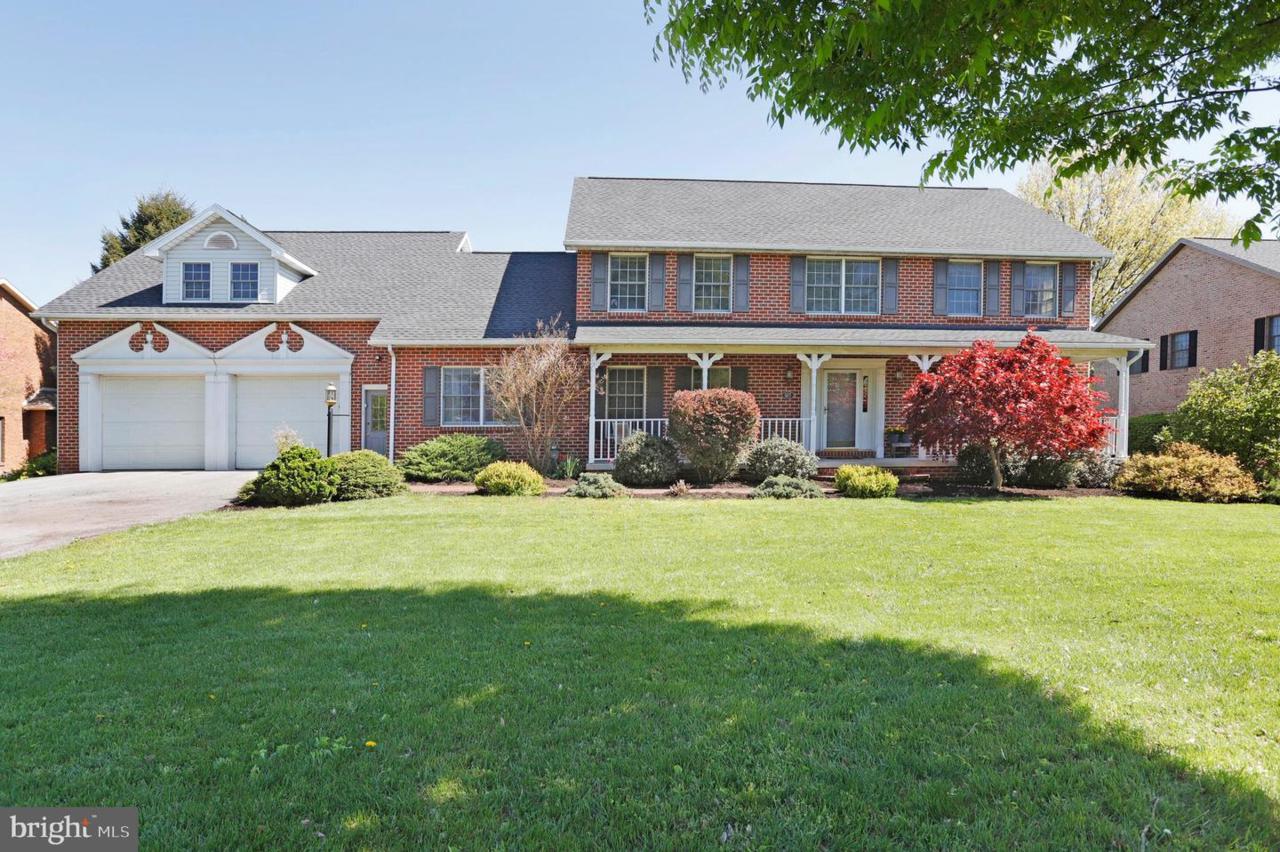 507 Brookview Drive - Photo 1
