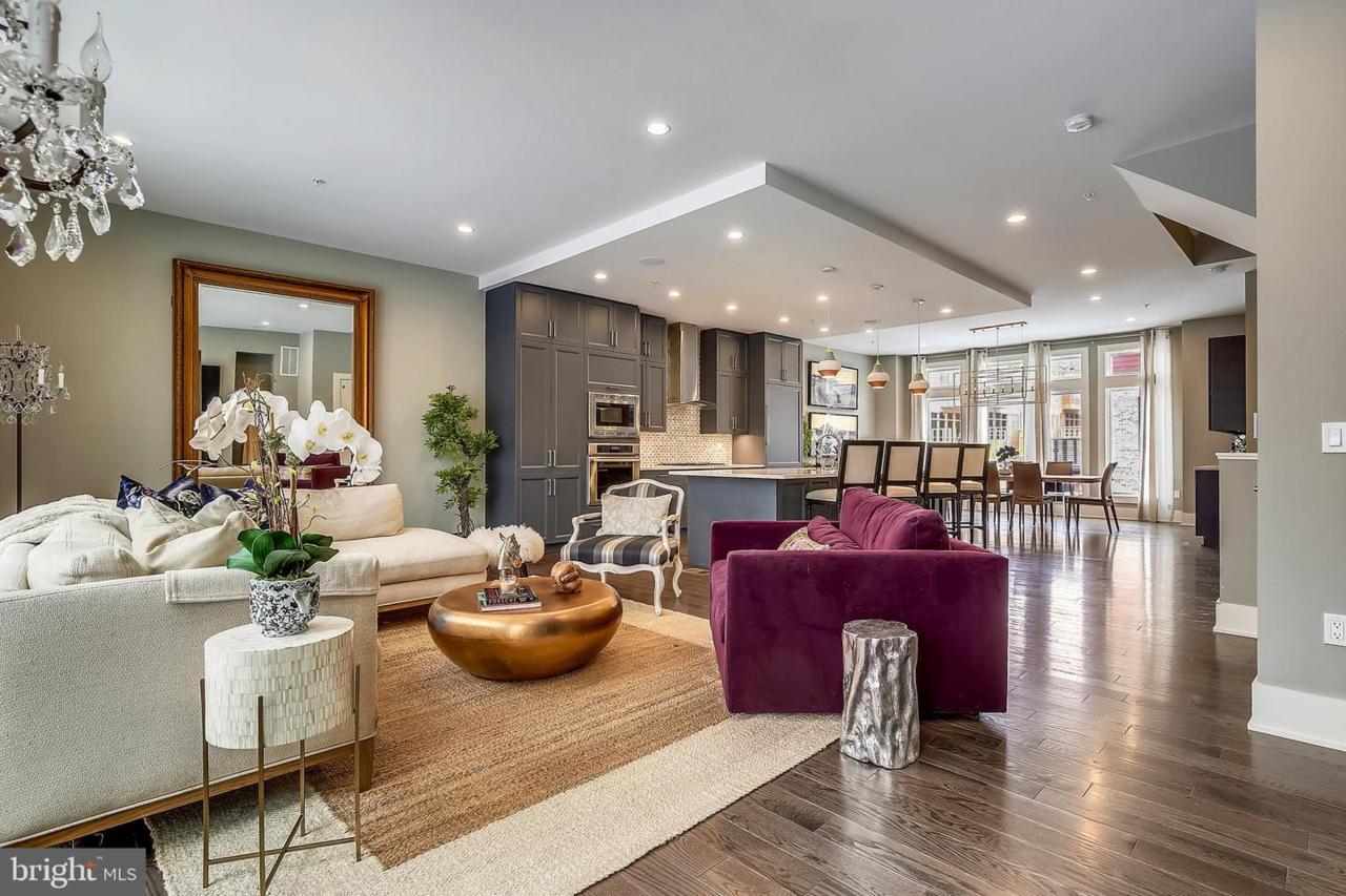 5402 Merriam Street - Photo 1