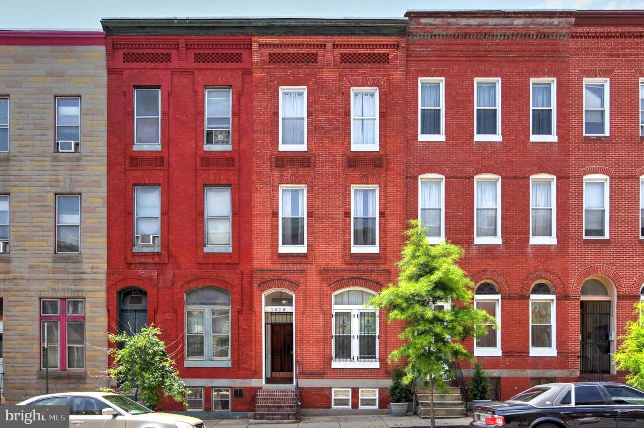 1628 Calvert Street - Photo 1
