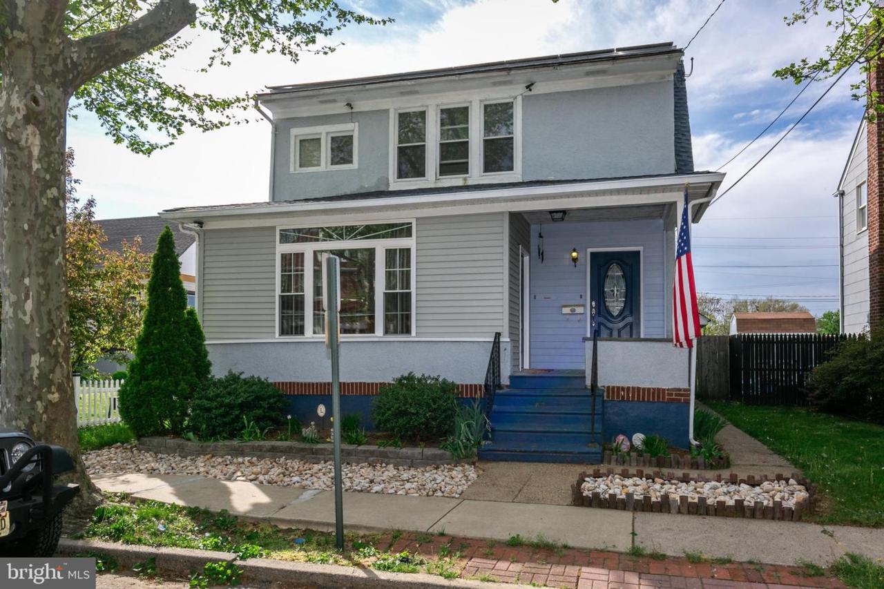 4683 Roosevelt - Photo 1
