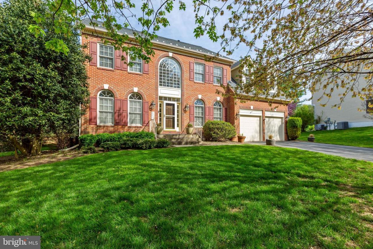 8237 Gallery Court - Photo 1