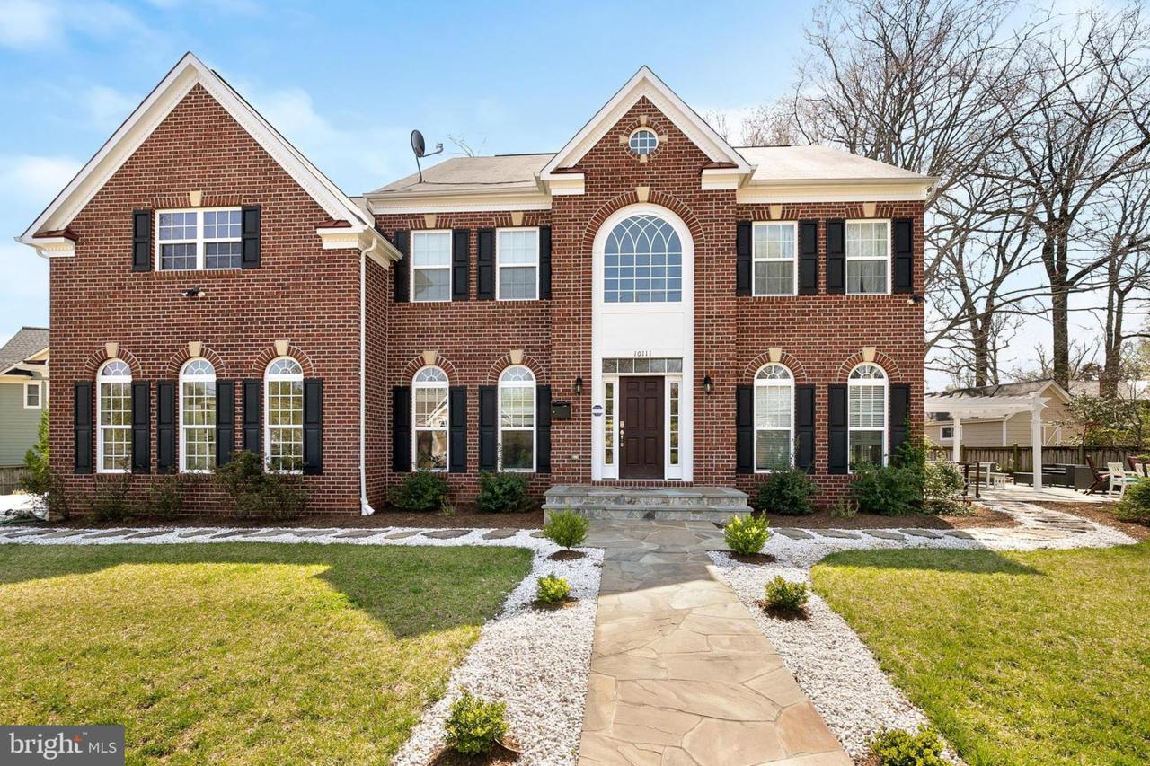 10111 Cedar Lane - Photo 1