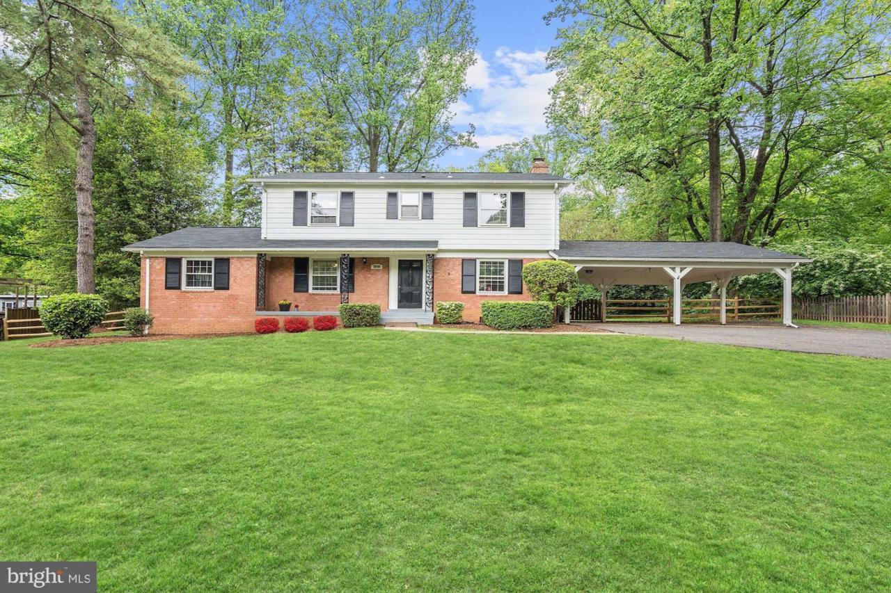 10709 Dudley Court - Photo 1