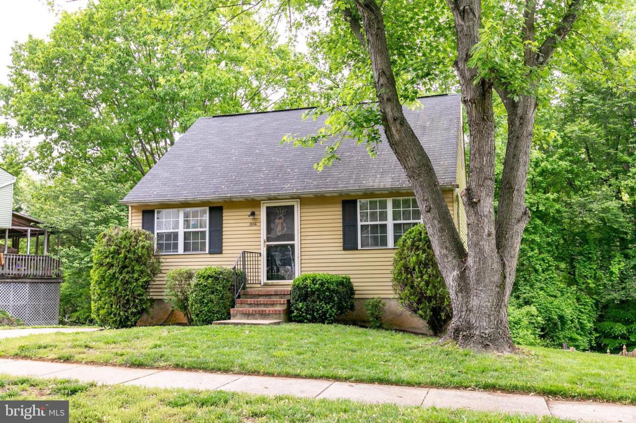 1506 Hickory Wood Drive - Photo 1