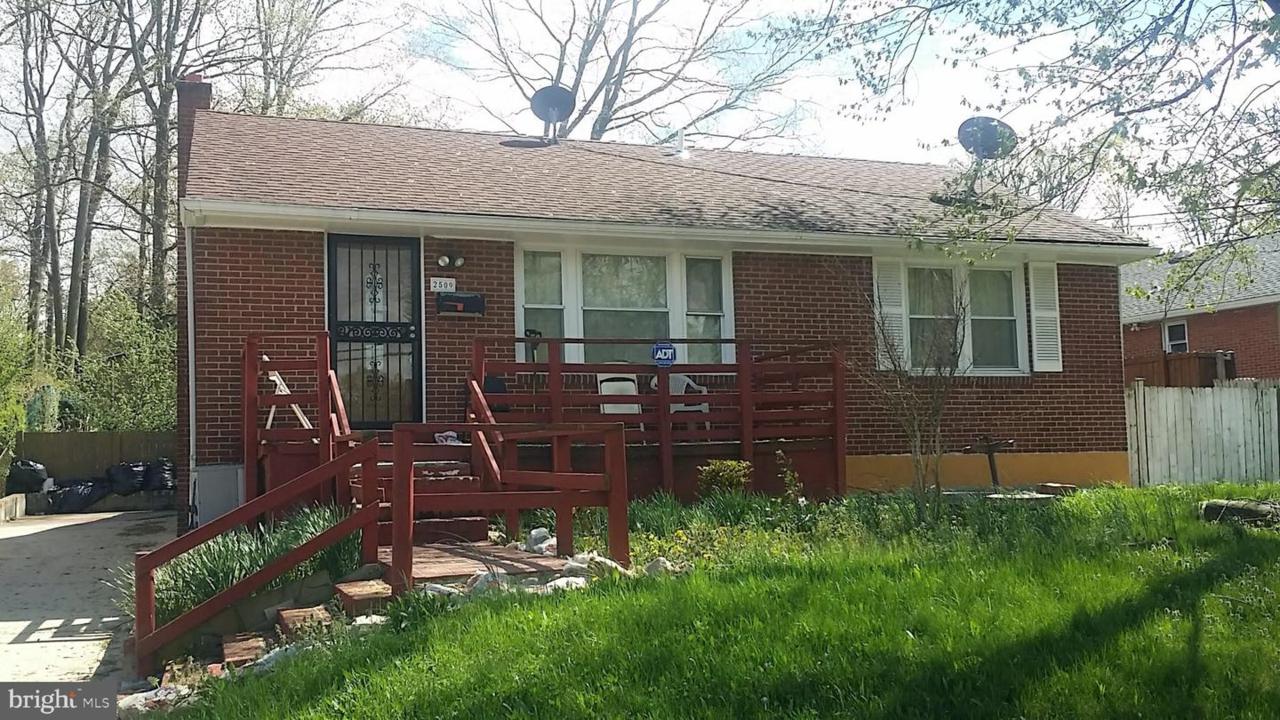2509 Hughes Road - Photo 1