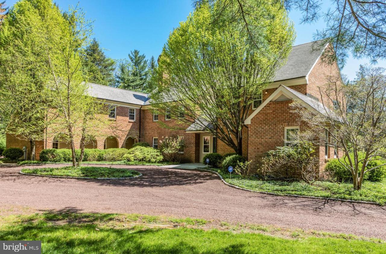 83 Winfield Road - Photo 1
