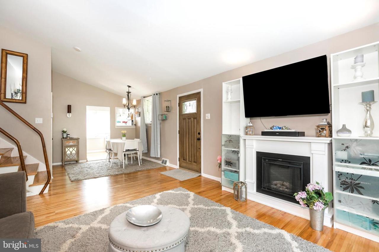 812 Willow Avenue - Photo 1