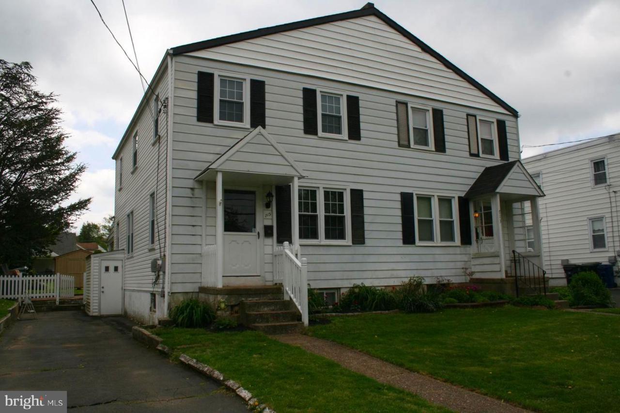 715 Monroe Avenue - Photo 1