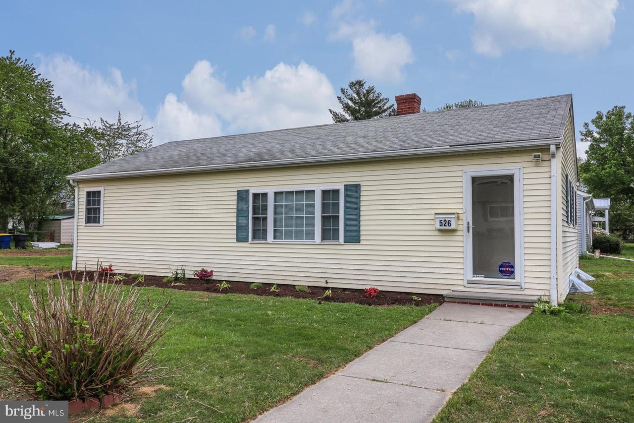 526 Columbia Avenue - Photo 1