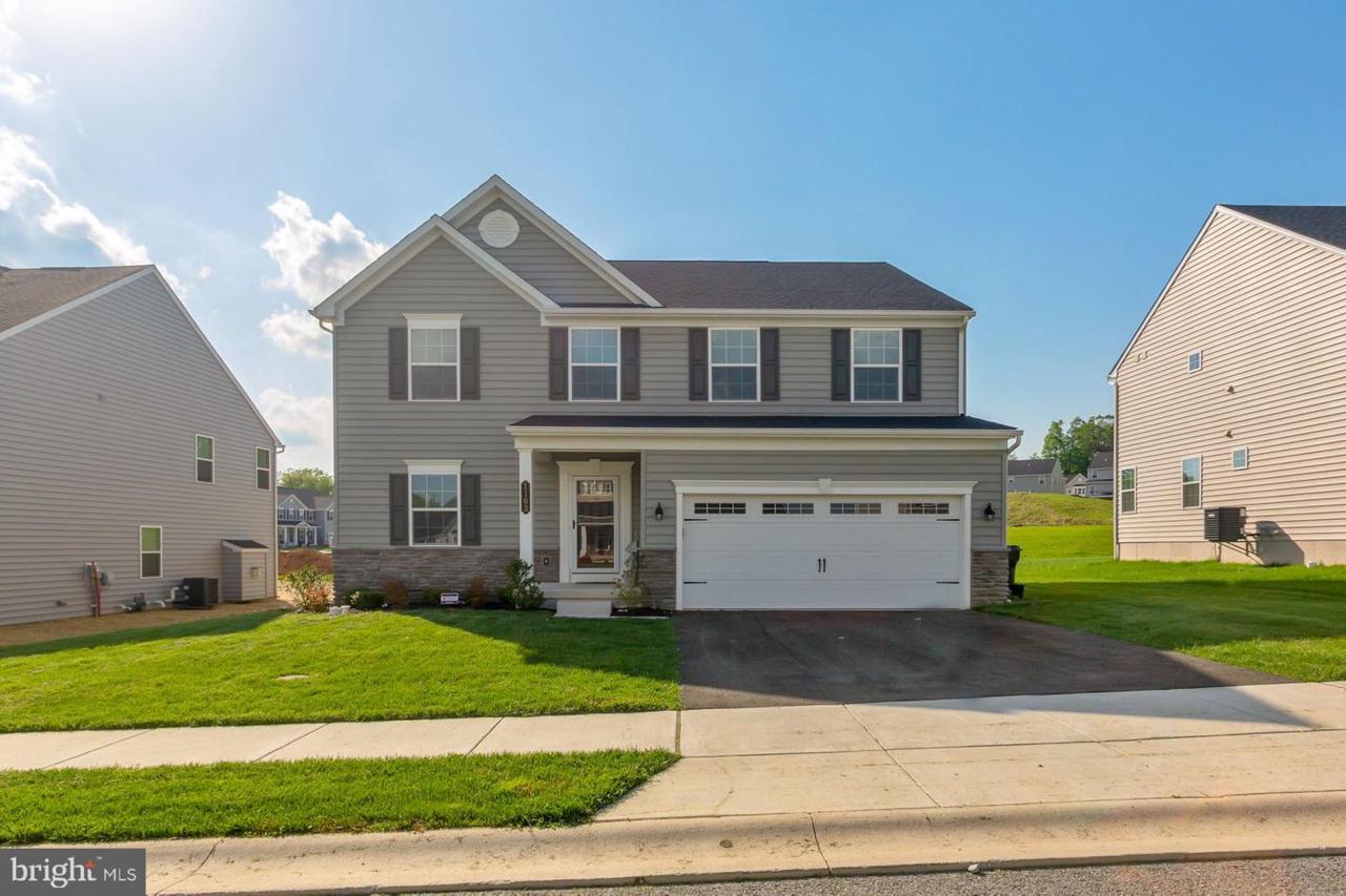 1103 Isabella Court - Photo 1