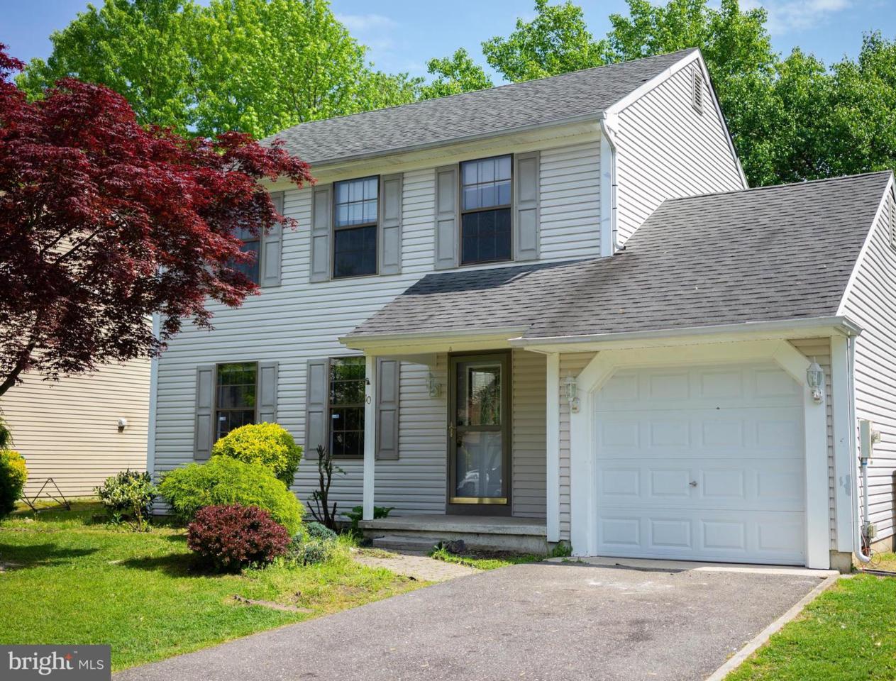 10 Cobblestone Court - Photo 1