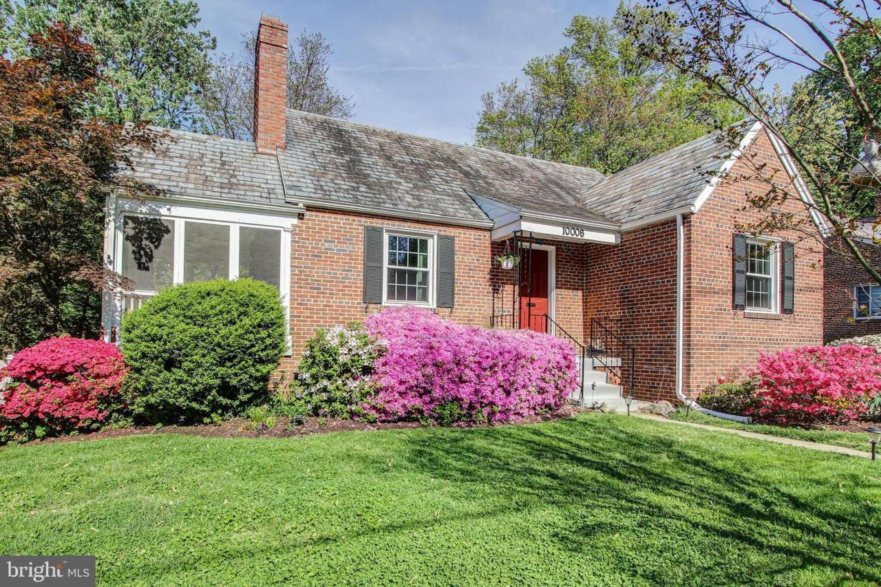 10008 Dallas Avenue - Photo 1