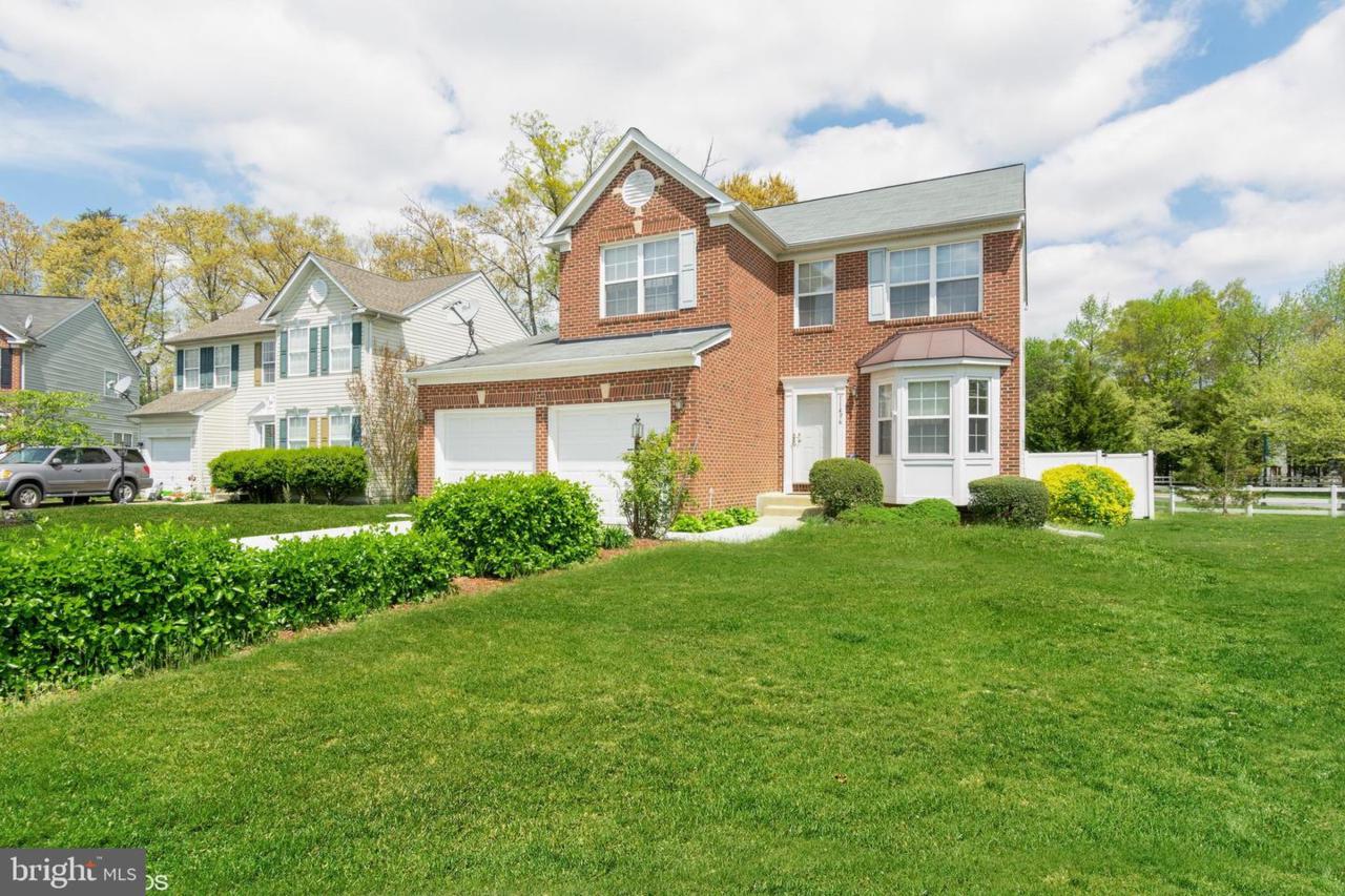 11496 Breezy Point Court - Photo 1