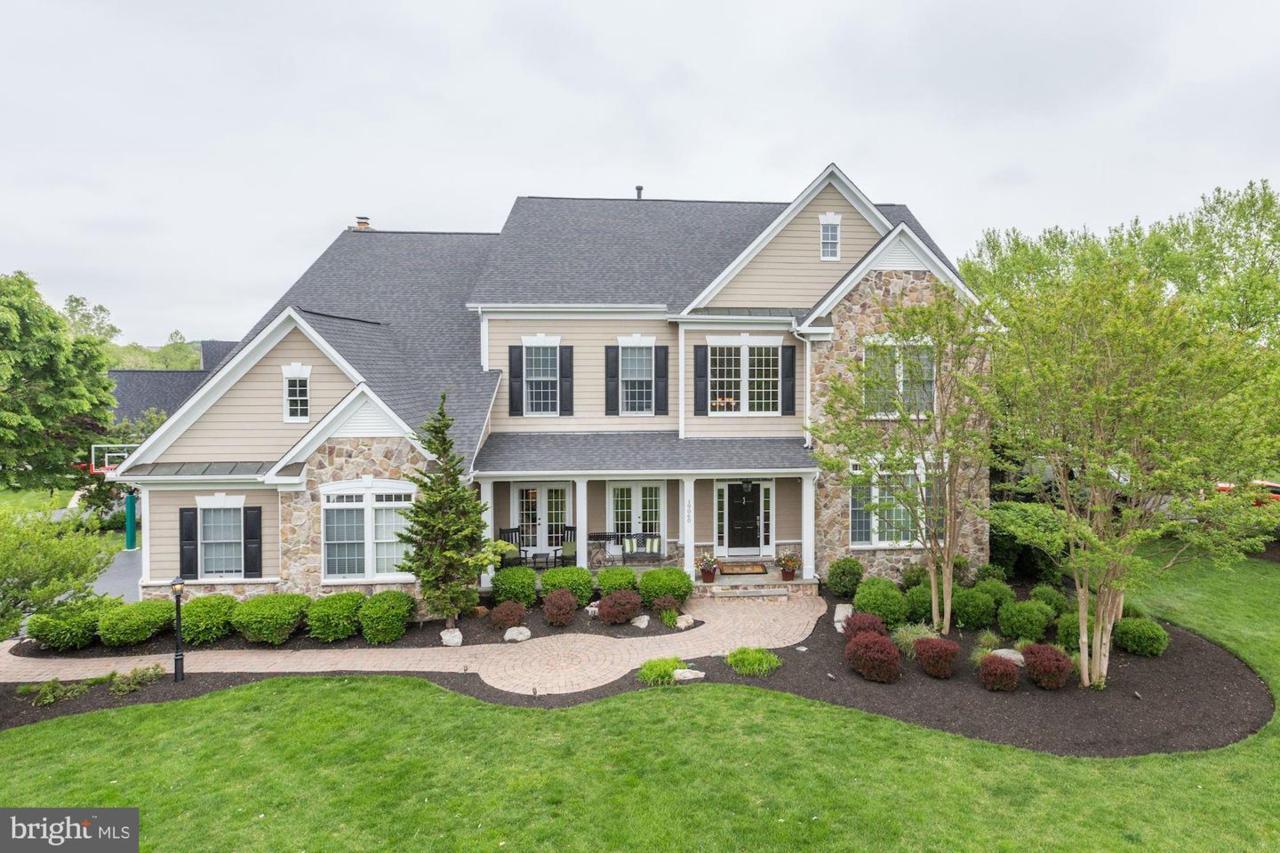 19060 Amur Court - Photo 1