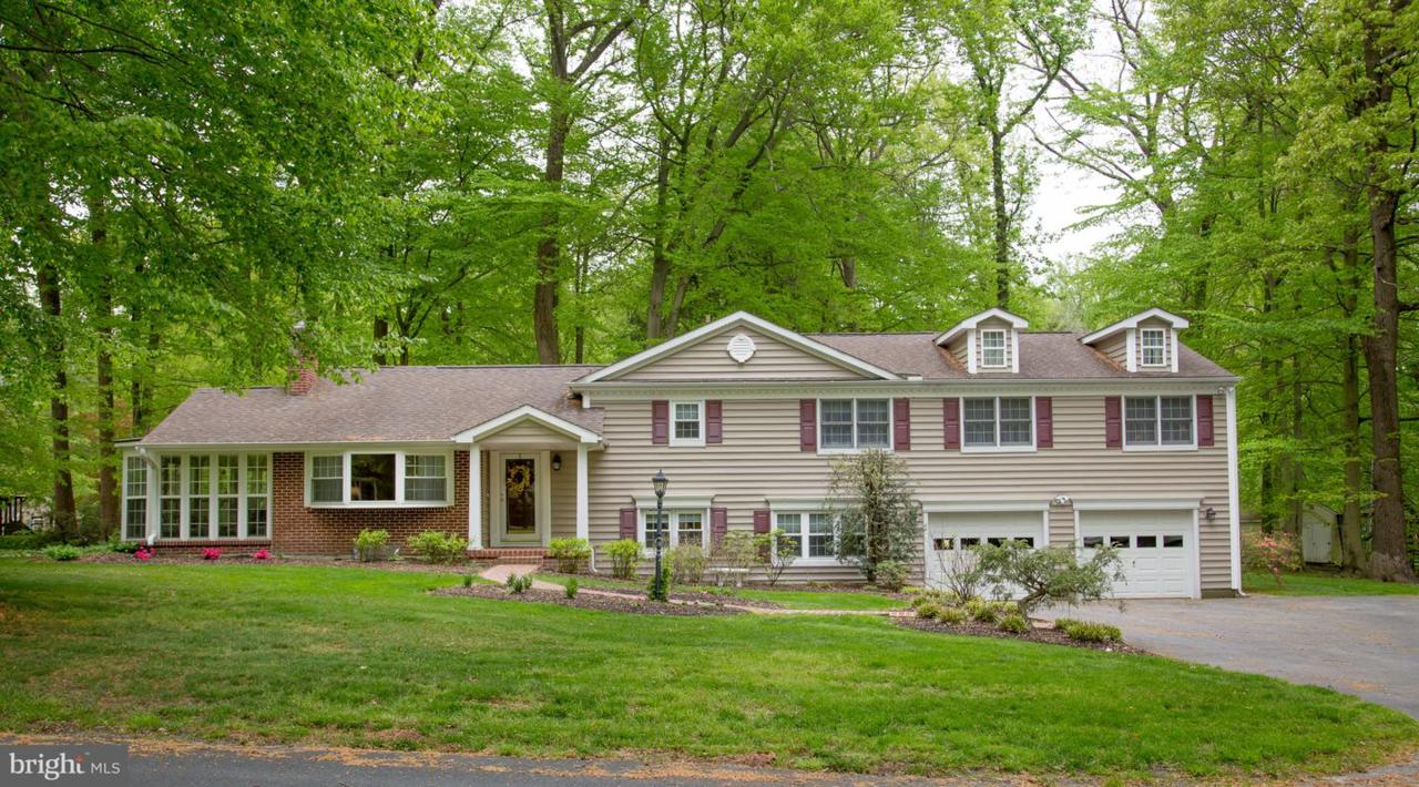10 Parkway - Photo 1