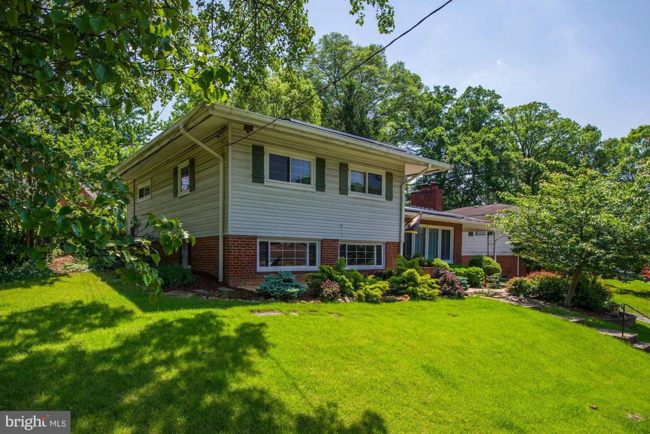 7809 Temple Street - Photo 1